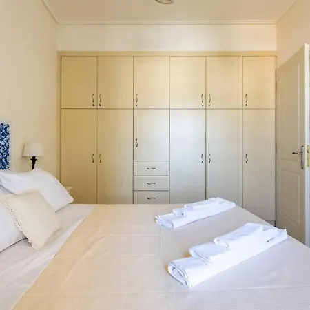 Zenios Rafina - Sea View Rental With Easy Access To The Islands Exterior photo